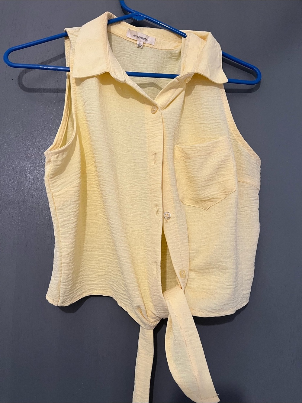 Sleeveless Tie-Front Button Shirt - Light Yellow